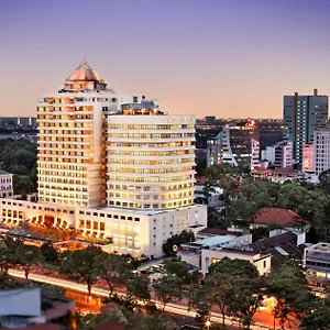 Sofitel Saigon Plaza 5* Ho Chi Minh City